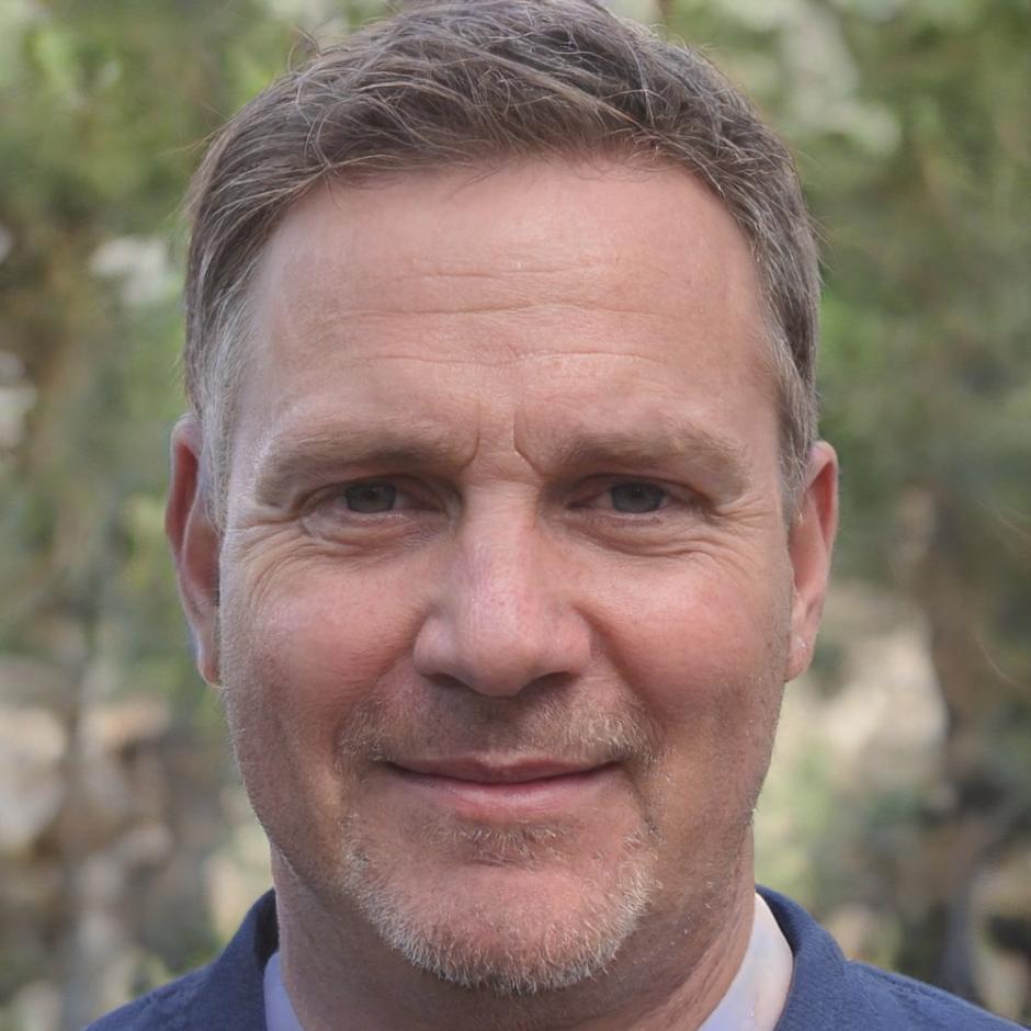 Matthias Bergmann - Finanzexperte und Studienberater